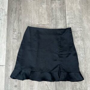 Kittenish Black Ruffle Miniskirt - Size M - NWOT